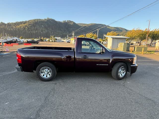 2009 Chevrolet Silverado 1500 Short Bed