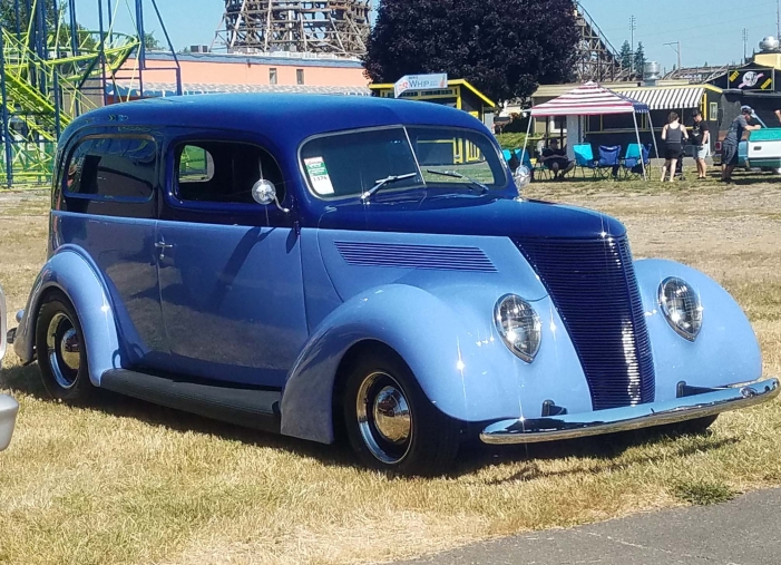 1937 Ford Sedan Delivery