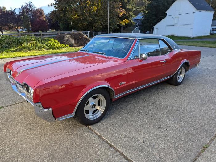 1967 Oldsmobile Cutlass Supreme