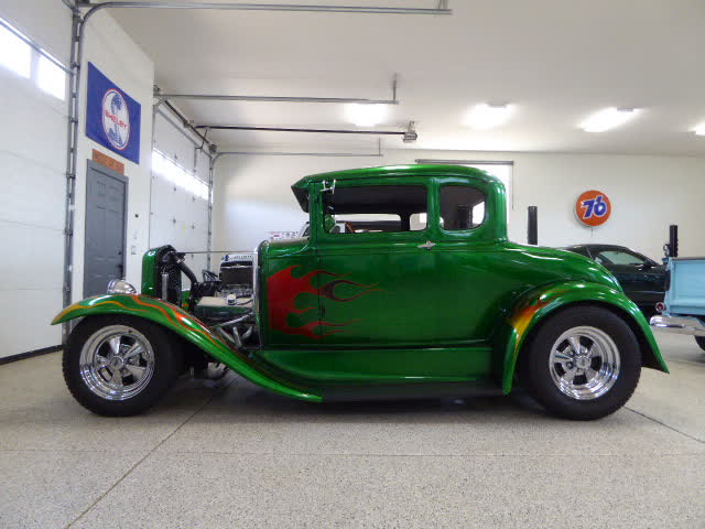 1931 Ford Model A Hotrod 5 window Coupe