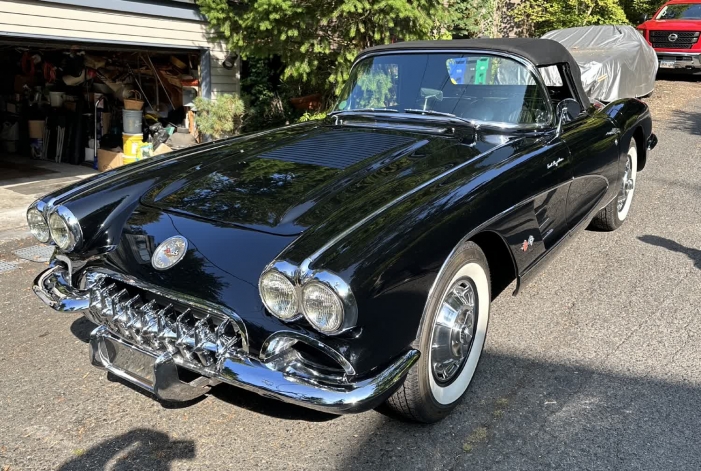 1958 Chevrolet Corvette Convertible