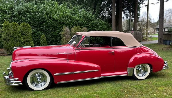 1948 Pontiac Silver Streak Convertible