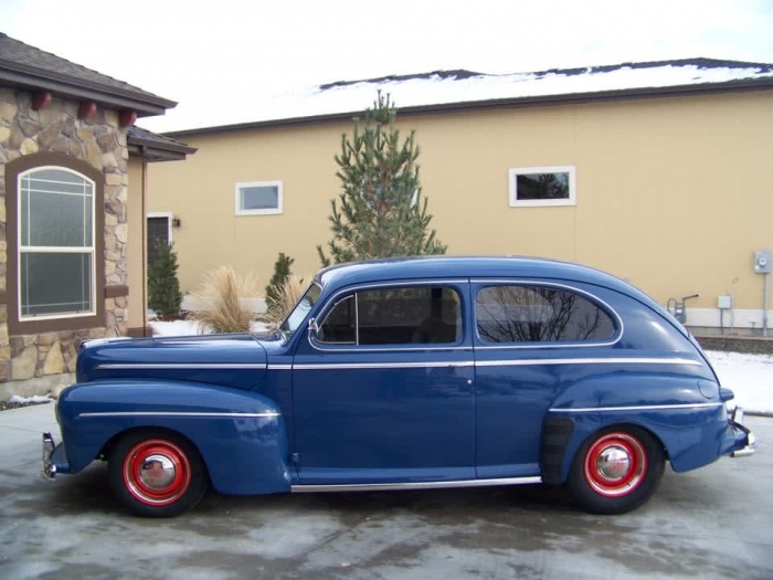 1946 Ford Super Deluxe Tudor Sedan