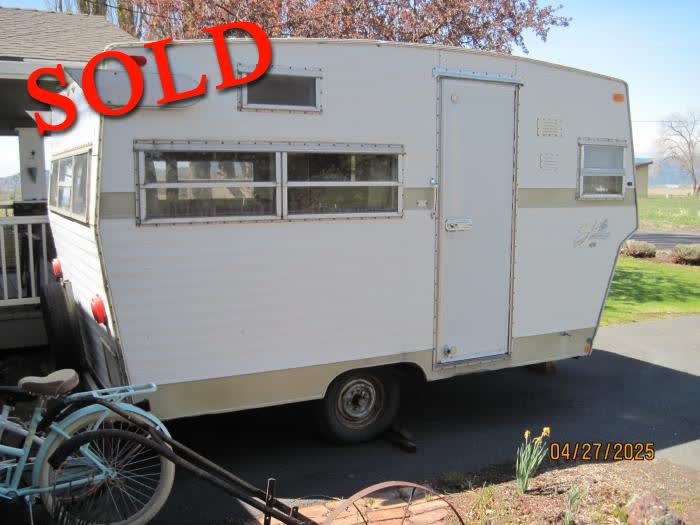 1972 Shasta Travel Trailer Model 1400 <font color=red>*SOLD*</font color>