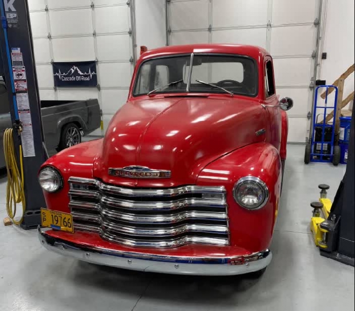 1952 Chevrolet Truck 5 Window