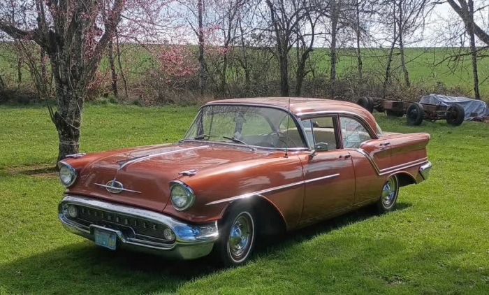 1957 Oldsmobile 88 4 Door