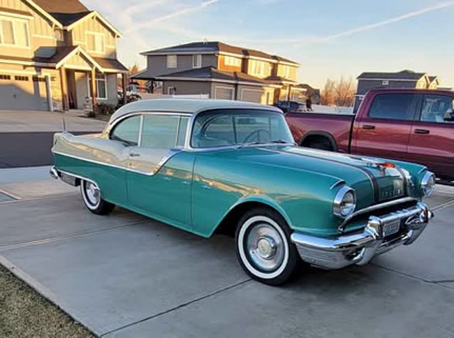 1955 Pontiac Star Chief