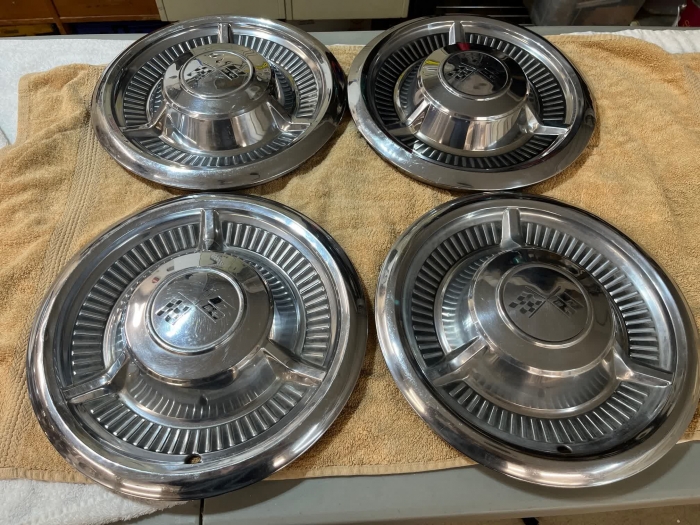 Used Parts - 1958 Chevrolet Impala 14 inch Wheel Covers