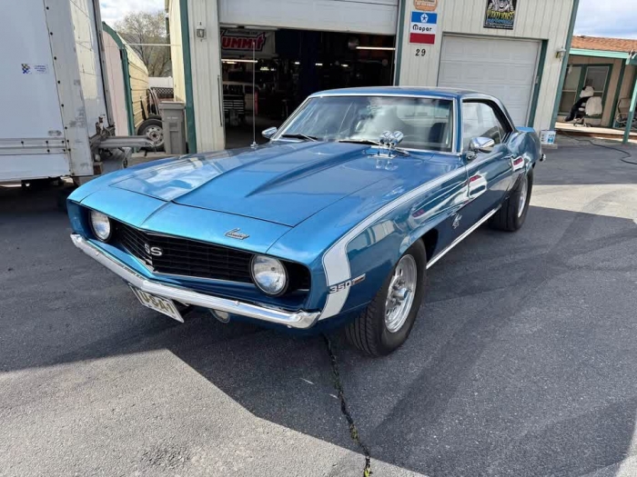 1969 Chevrolet Camaro Coupe 2D