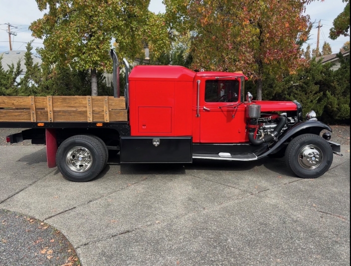 1932 Ford 1 Ton Dually With Sleeper