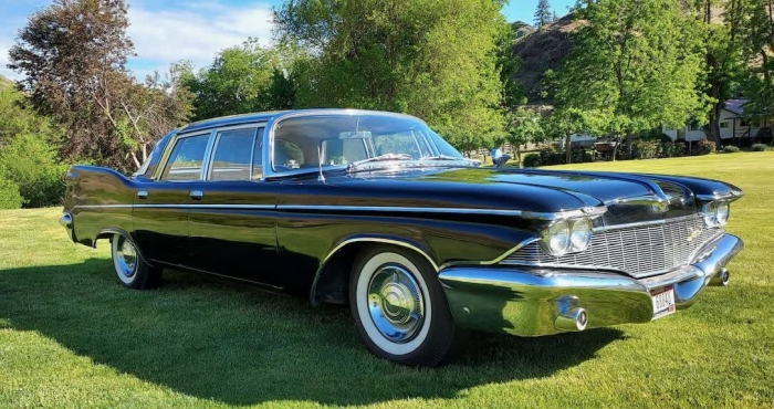 1960 Chrysler Imperial Crown