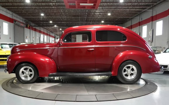 1940 Ford 2dr Sedan