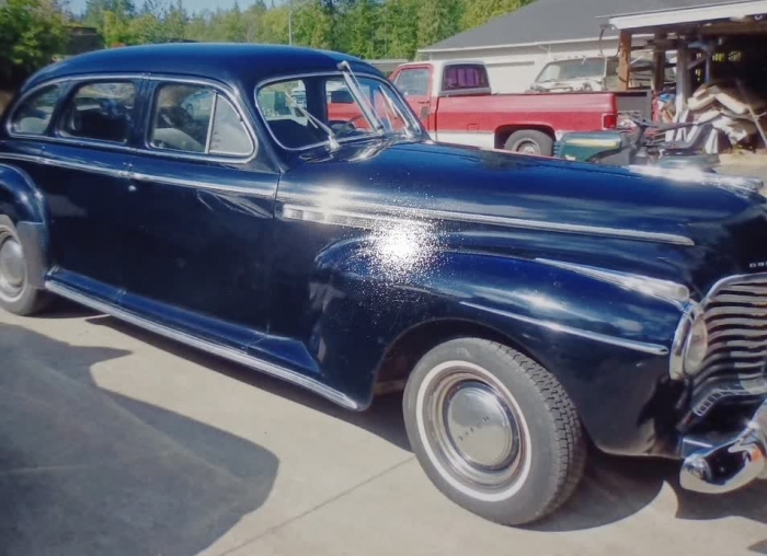 1941 Buick Century 4-Door Sedan