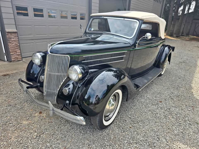 1936 Ford Club Cabaret