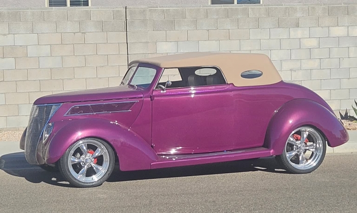1937 Ford Custom