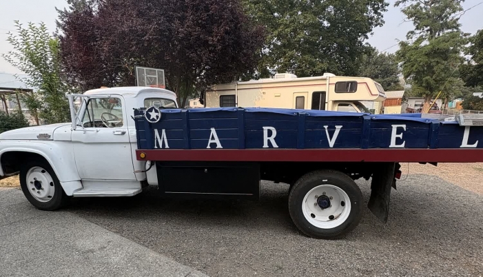 1964 Ford F600 Flat Bed Dump Truck