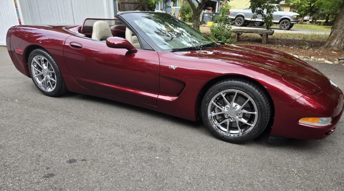 2003 Chevrolet Corvette Convertible 50th Anniversary Roadster