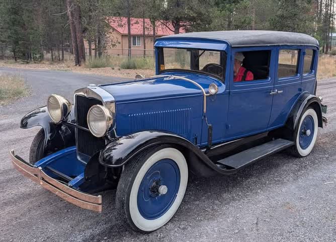 1928 Hupmobile